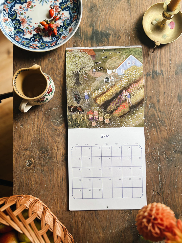 CALENDAR 2027 Pre-order
