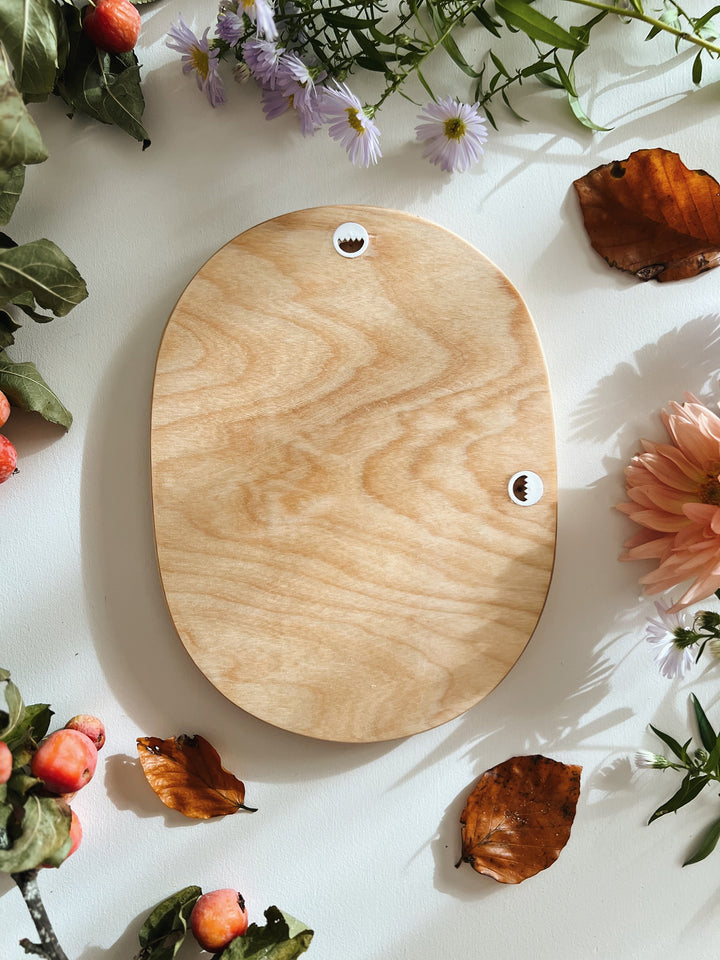 OVAL HANGING POSTCARD FRAME A6